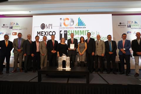 Poliforum León con el Sello PCO Meetings México