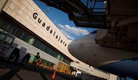 Vuelo de Guadalajara a San Salvador